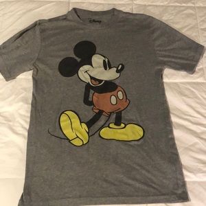 Mickey Mouse t shirt⭐️